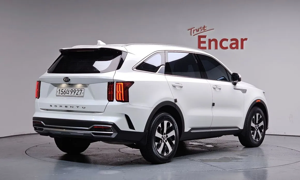 Kia Sorento — фото 4