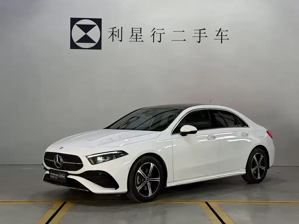Mercedes-Benz A-Class — фото 1