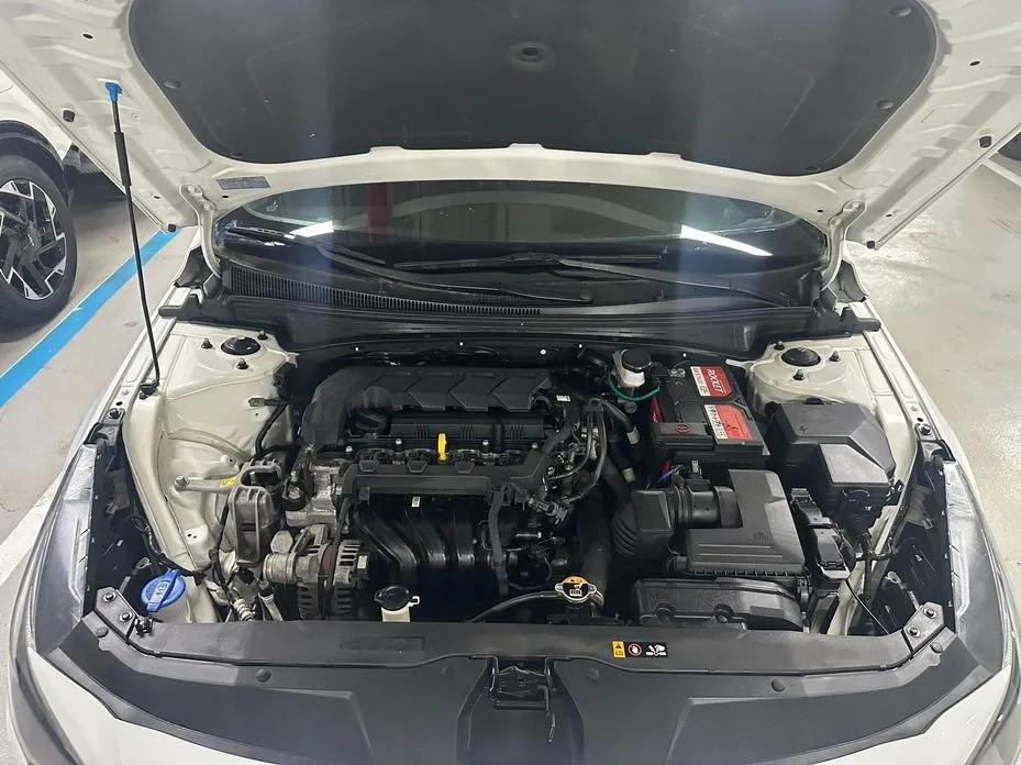 Hyundai AVANTE 2021 из KR, фото 9