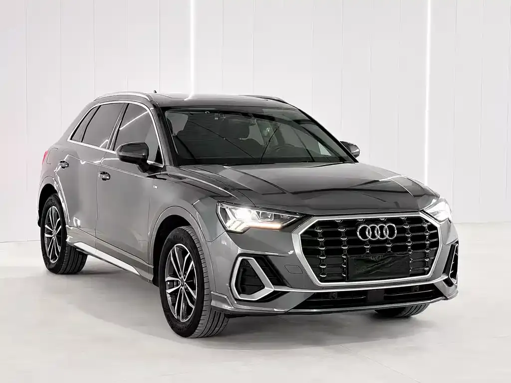 Audi Q3 — фото 9