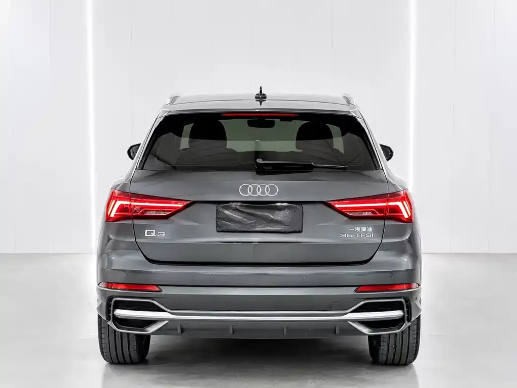 Audi Q3 — фото 7