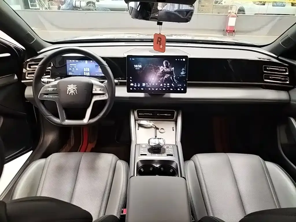 BYD Qin L — фото 10