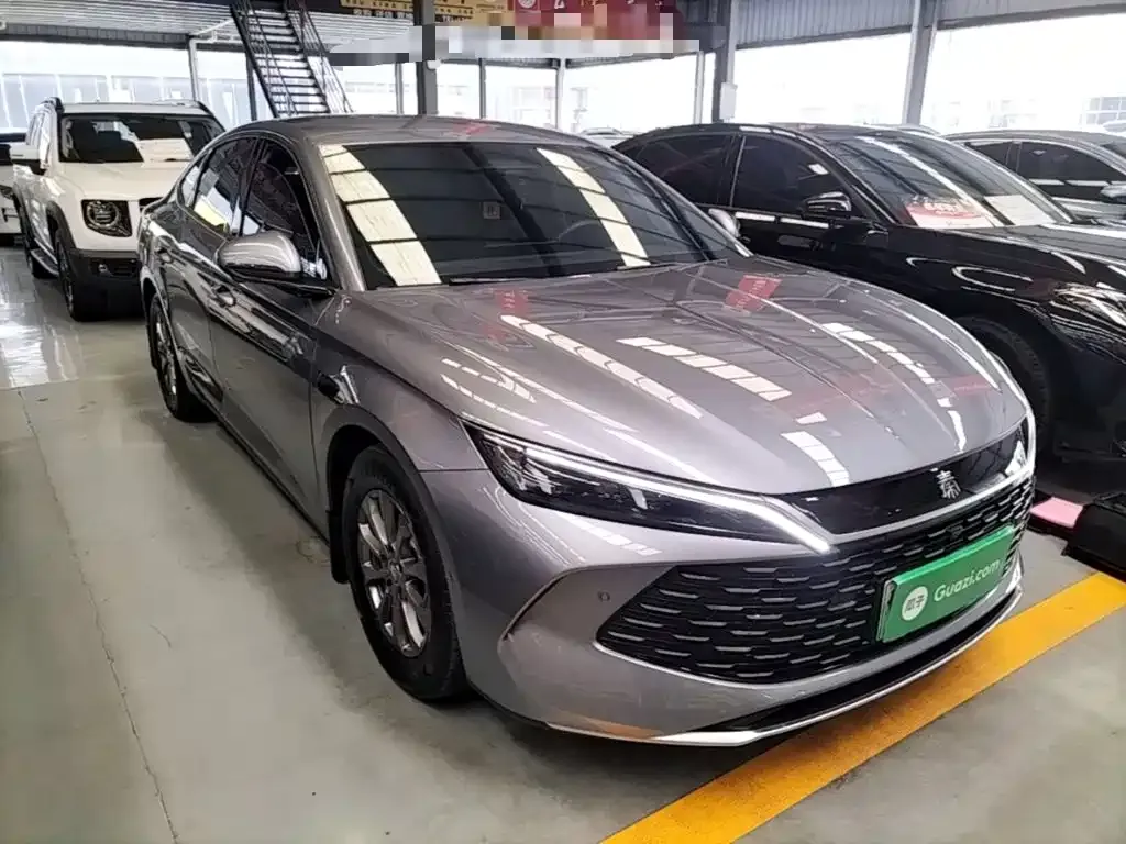 BYD Qin L — фото 9