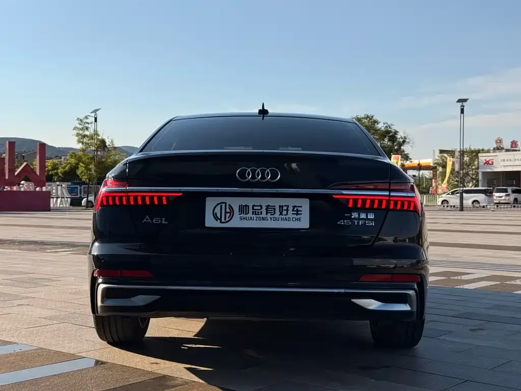 Audi A6L — фото 5