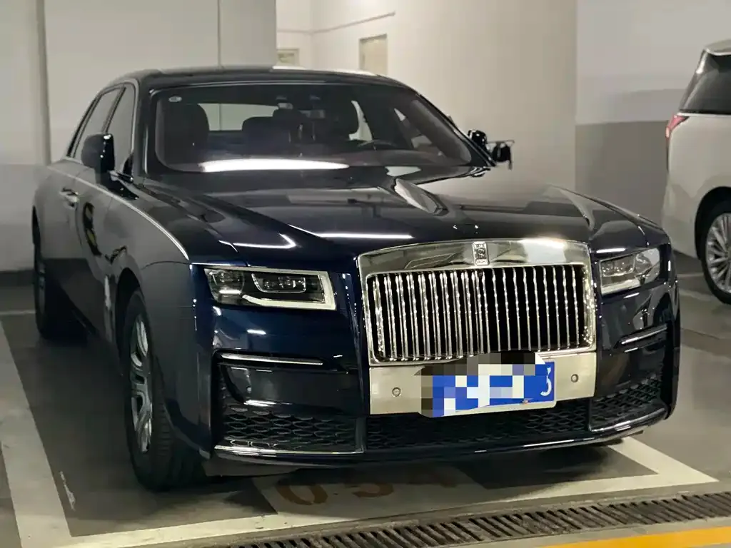 Rolls-Royce Ghost — фото 10