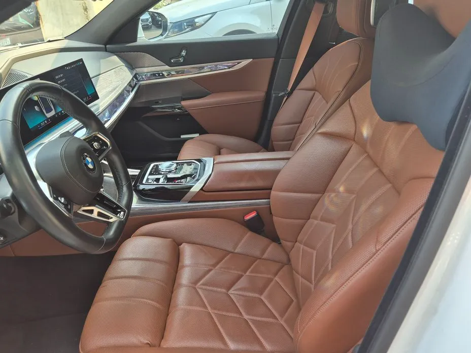 BMW 7-Series 2024 из KR, фото 3