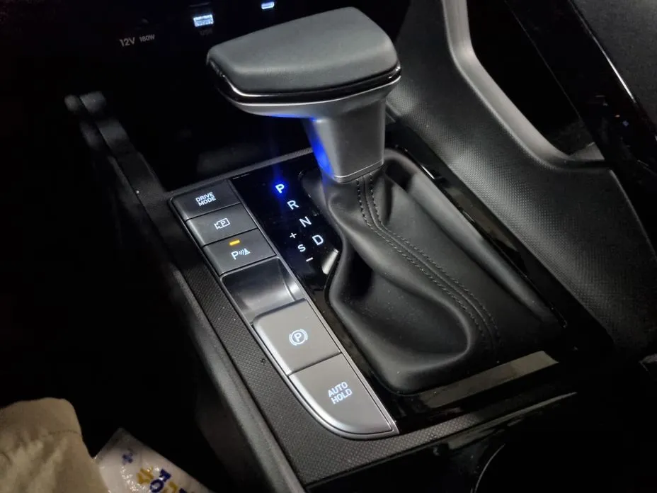 Hyundai AVANTE 2026 из KR, фото 2