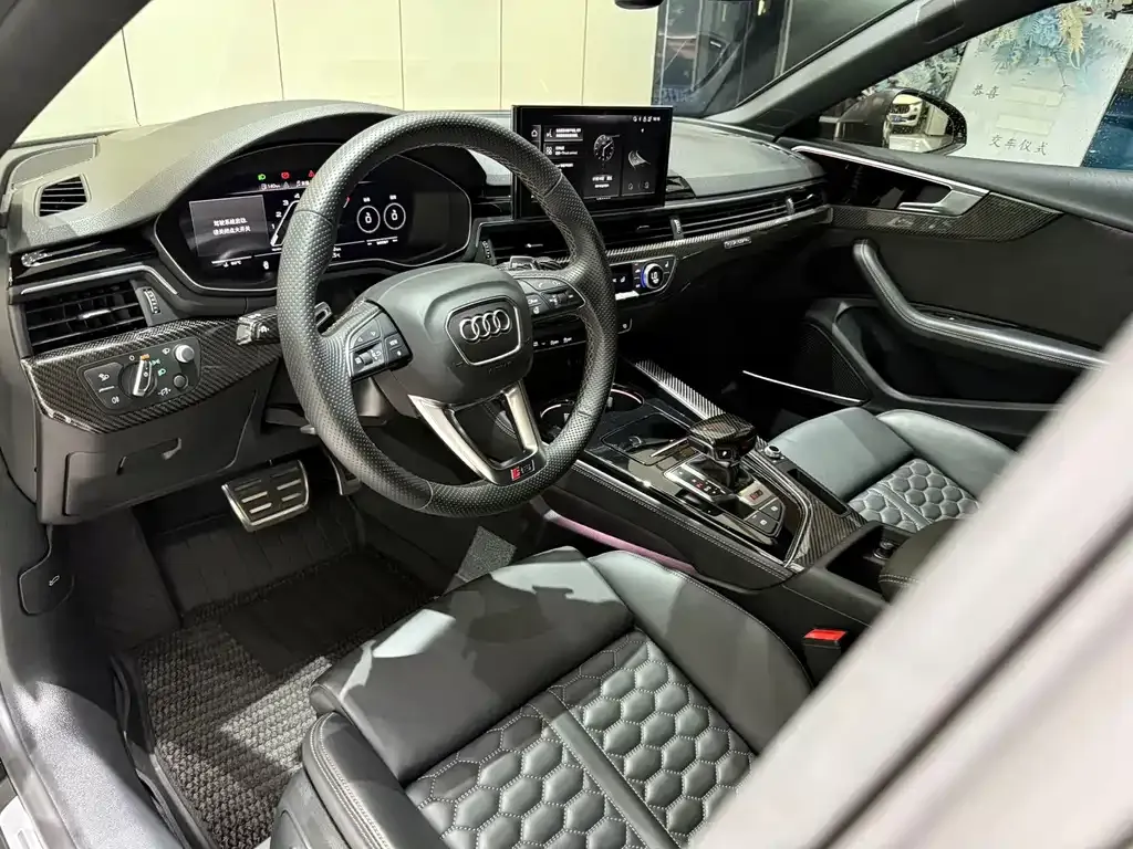 Audi RS 5 — фото 8
