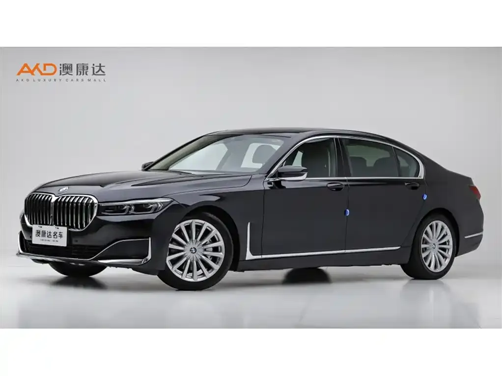 BMW 7 Series — фото 1