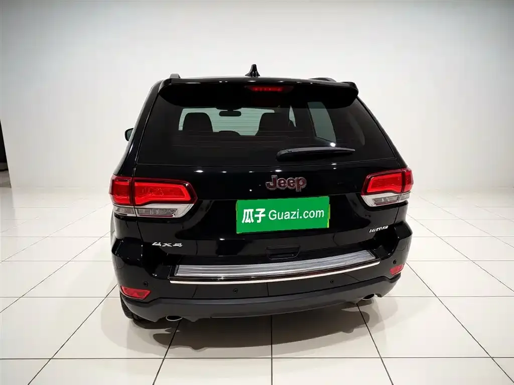 Jeep Grand Cherokee (Import) 2021 из CN, фото 2