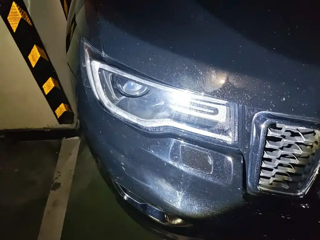 Jeep Grand Cherokee (Import) 2021 из CN, фото 9