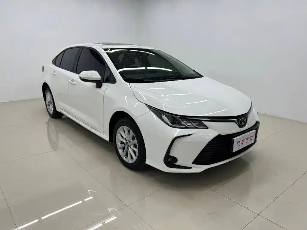Toyota Corolla — фото 2