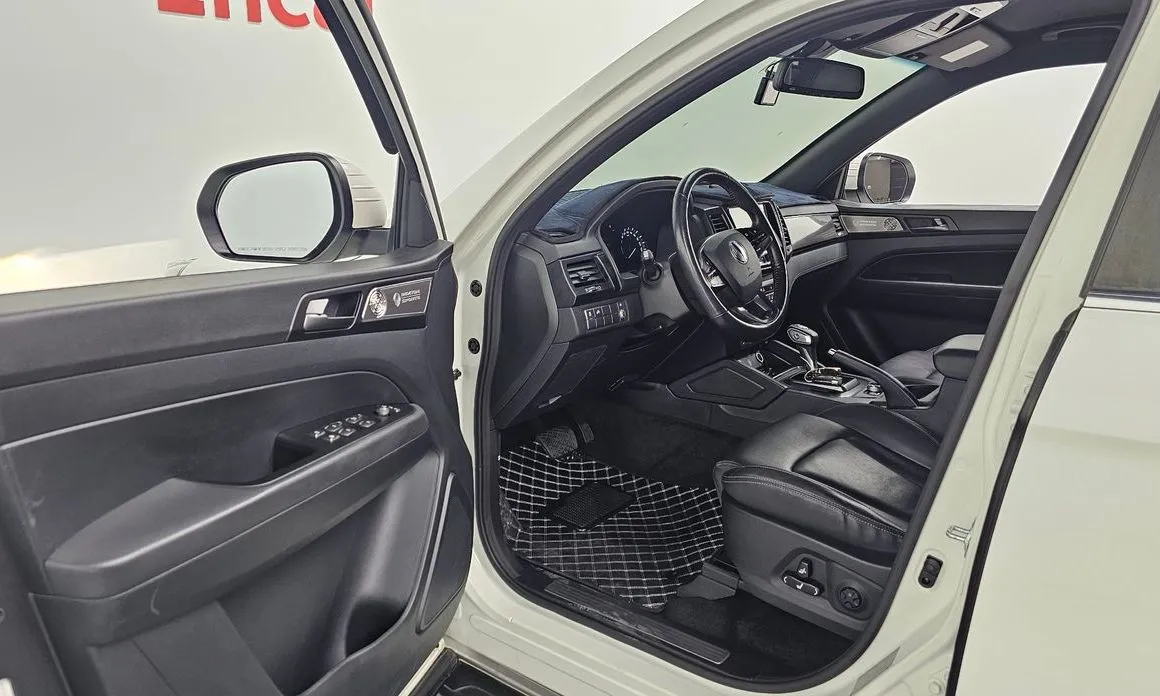 KG Mobility (Ssangyong) Rexton — фото 10