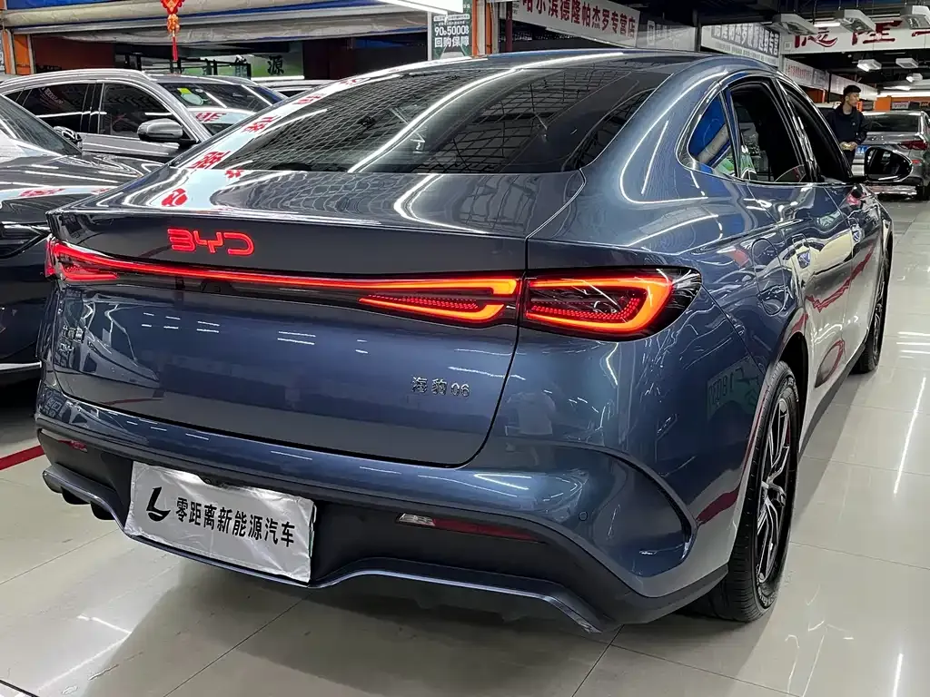 BYD Seal 06 — фото 10