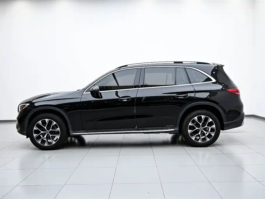 Mercedes-Benz GLC — фото 7