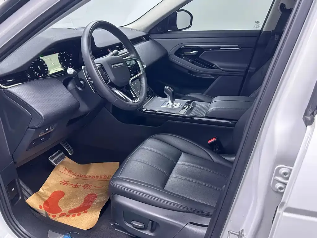 Land Rover Evoque — фото 8