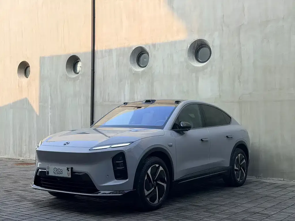 NIO EC6 — фото 1