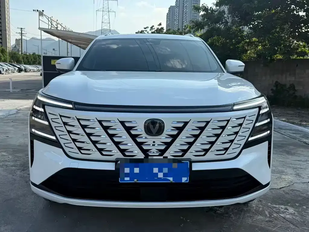 Changan CS75PLUS — фото 4