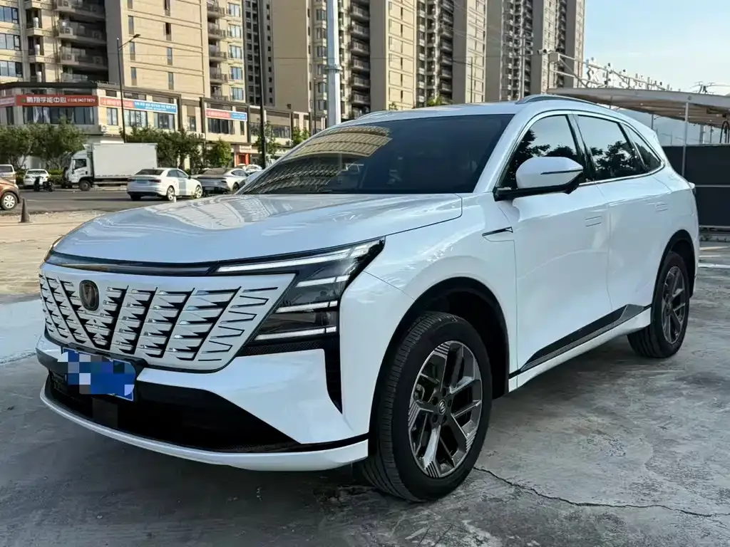 Changan CS75PLUS — фото 10