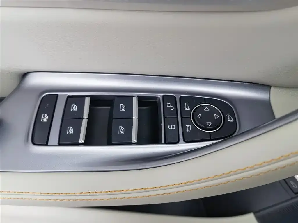 BYD PLUS New Energy 2023 из CN, фото 3
