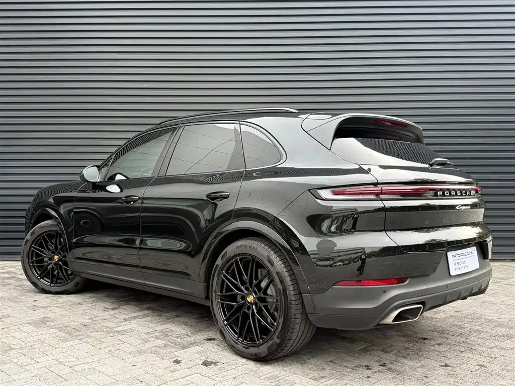 Porsche Cayenne — фото 3