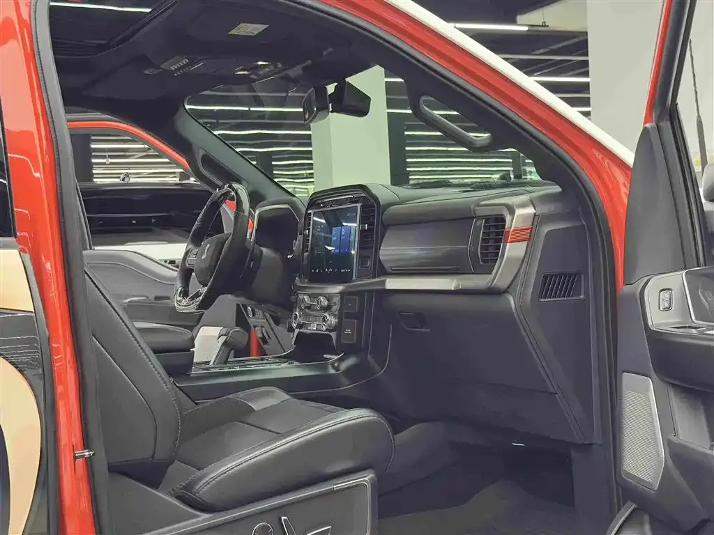 Ford F-150 Raptor — фото 5