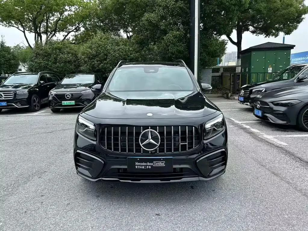 Mercedes-Benz GLB AMG — фото 8