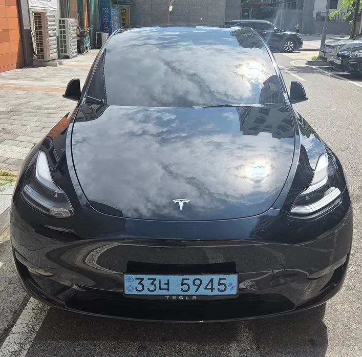 Tesla Model Y — фото 4