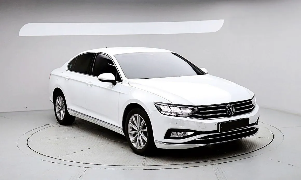 Volkswagen Passat — фото 8