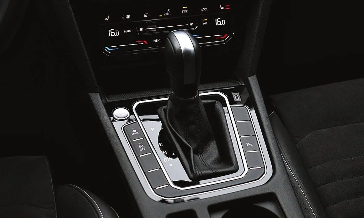 Volkswagen Passat — фото 4