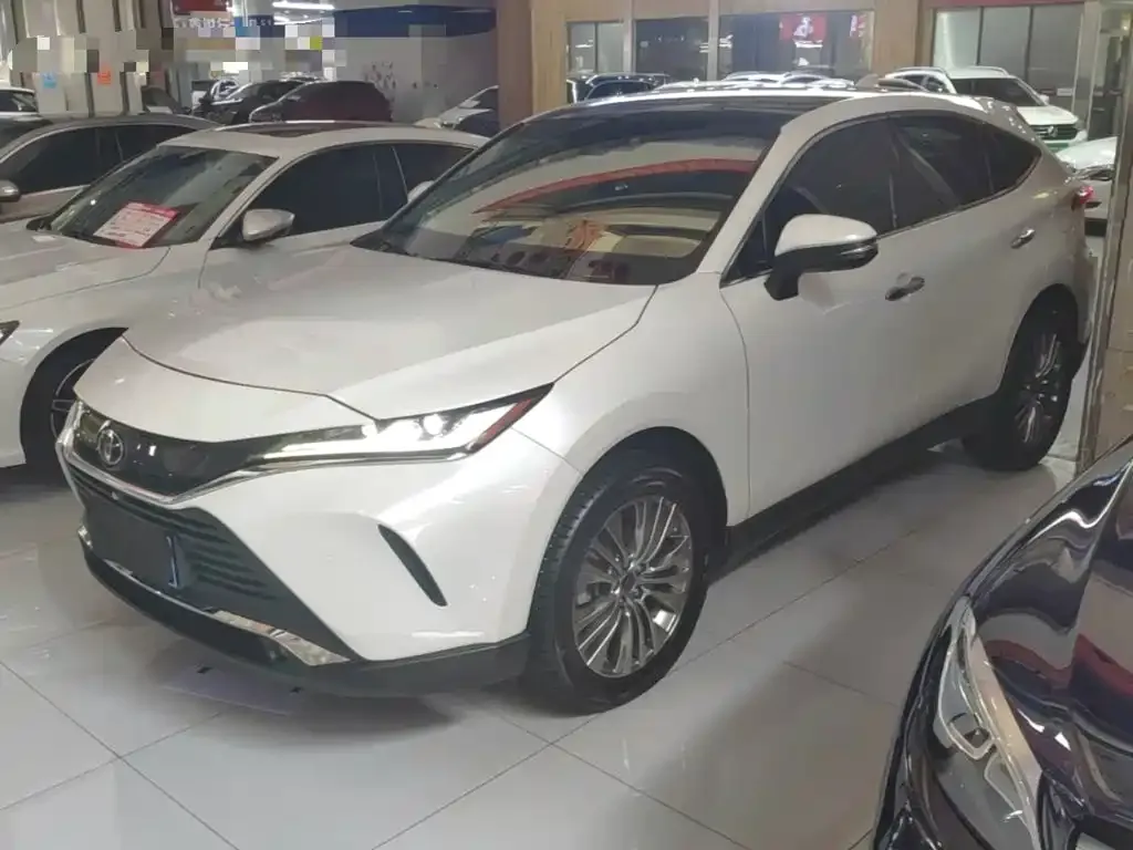 Toyota Harrier — фото 10