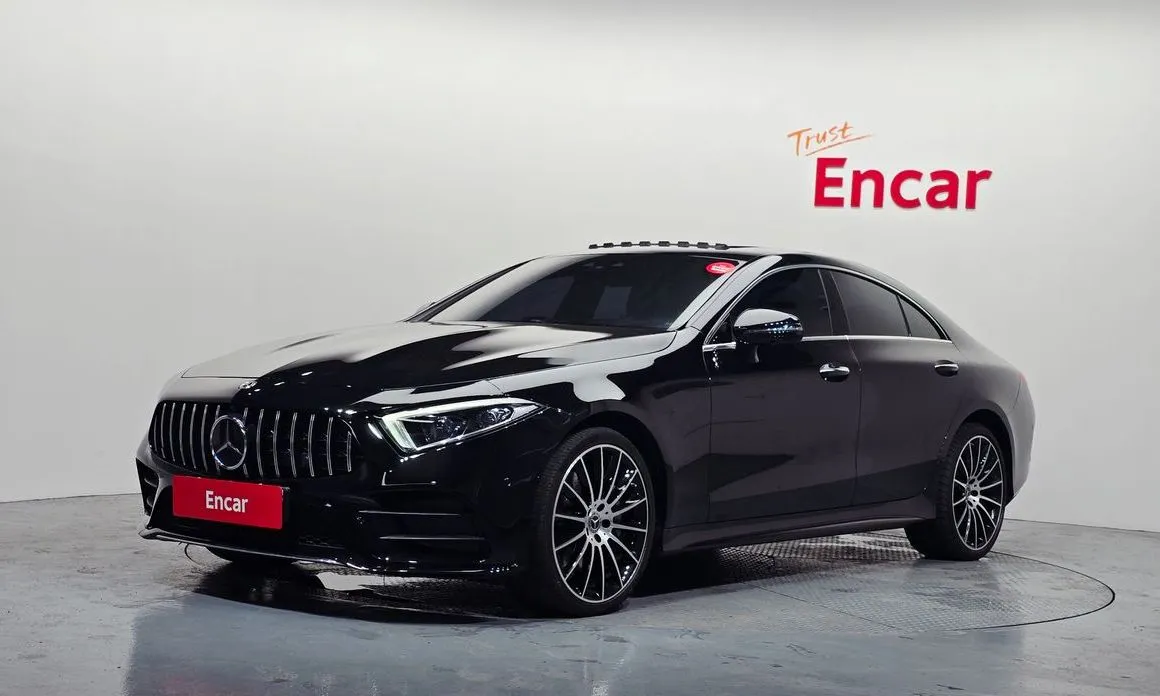 Mercedes-Benz CLS-Class — фото 1