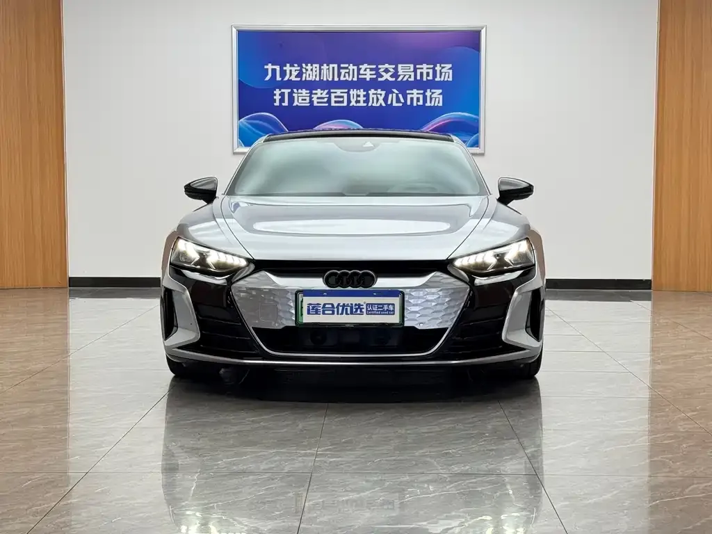 Audi RS e-tron GT 2024 из CN, фото 6