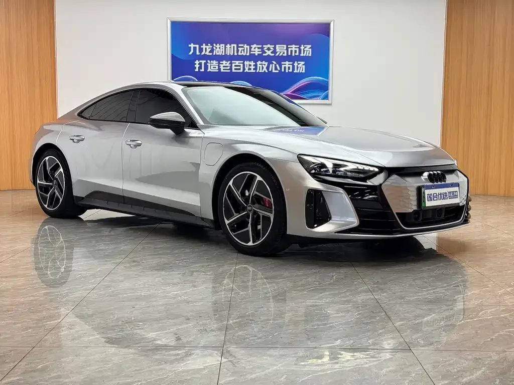 Audi RS e-tron GT 2024 из CN, фото 5