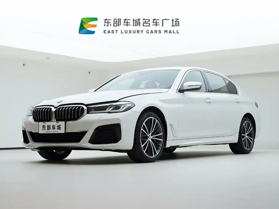 BMW 5 Series — фото 1