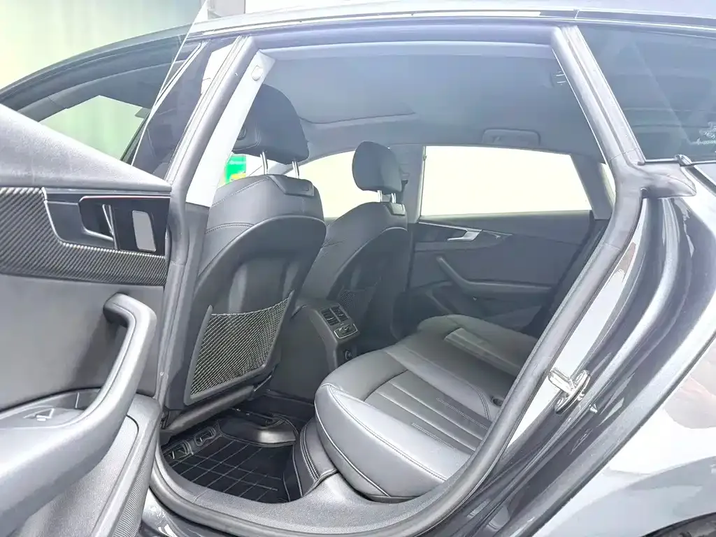 Audi A5 (Import) — фото 7