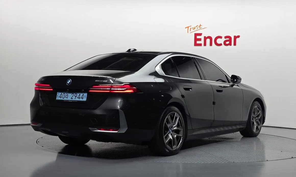 BMW i5 2024 из KR, фото 3