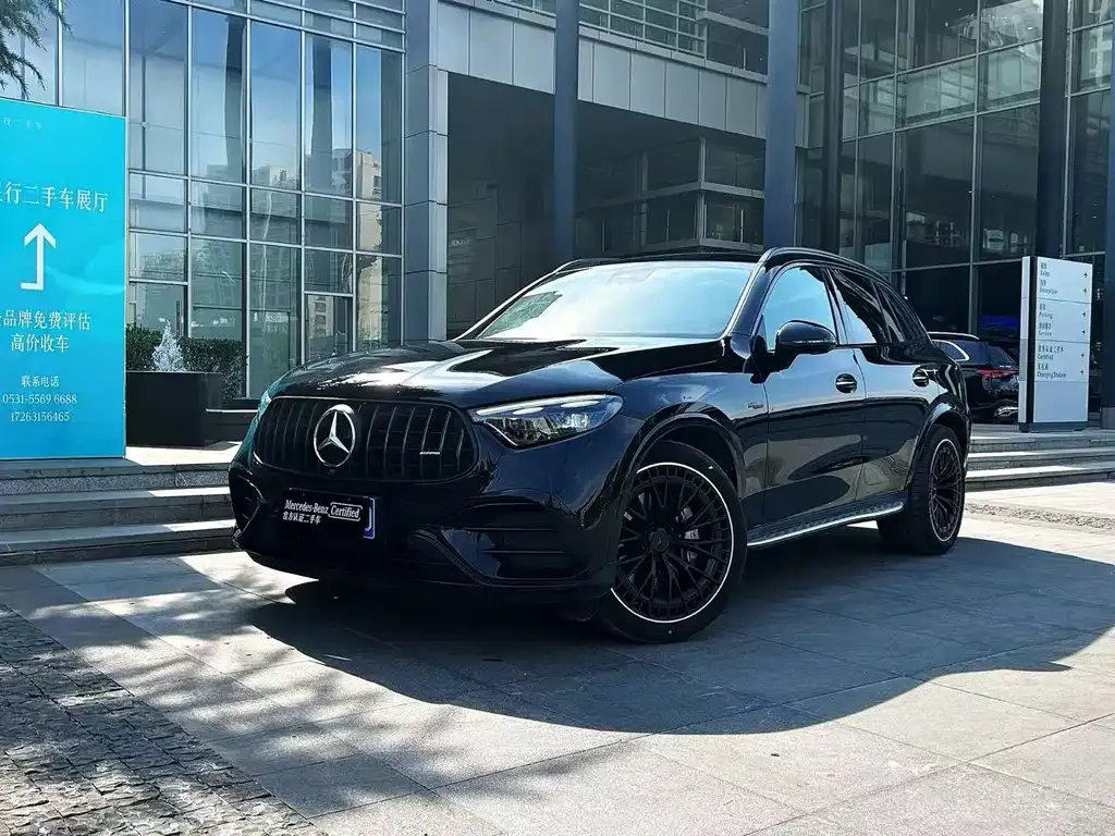 Mercedes-Benz GLC AMG — фото 1