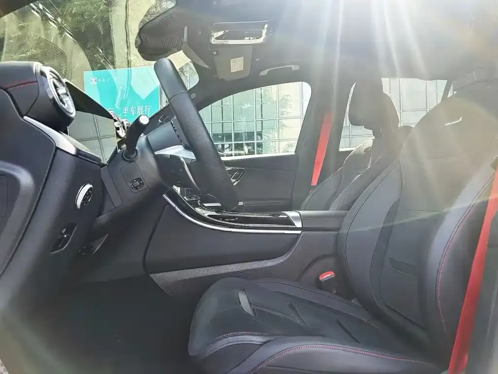 Mercedes-Benz GLC AMG — фото 9