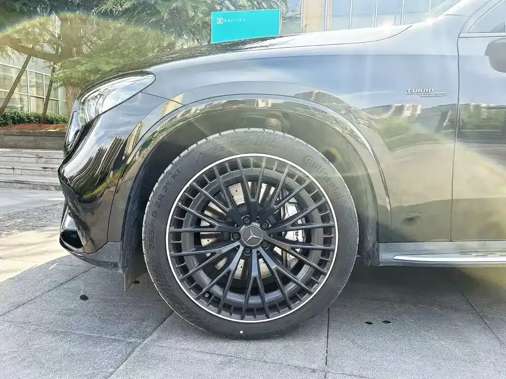 Mercedes-Benz GLC AMG — фото 6