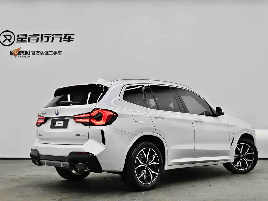 BMW X3 — фото 7