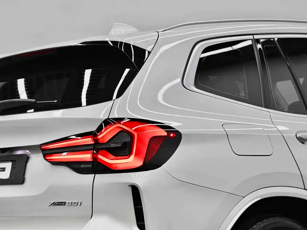 BMW X3 — фото 8