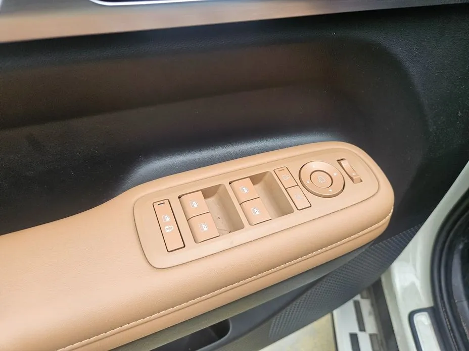 Hyundai Santafe — фото 2