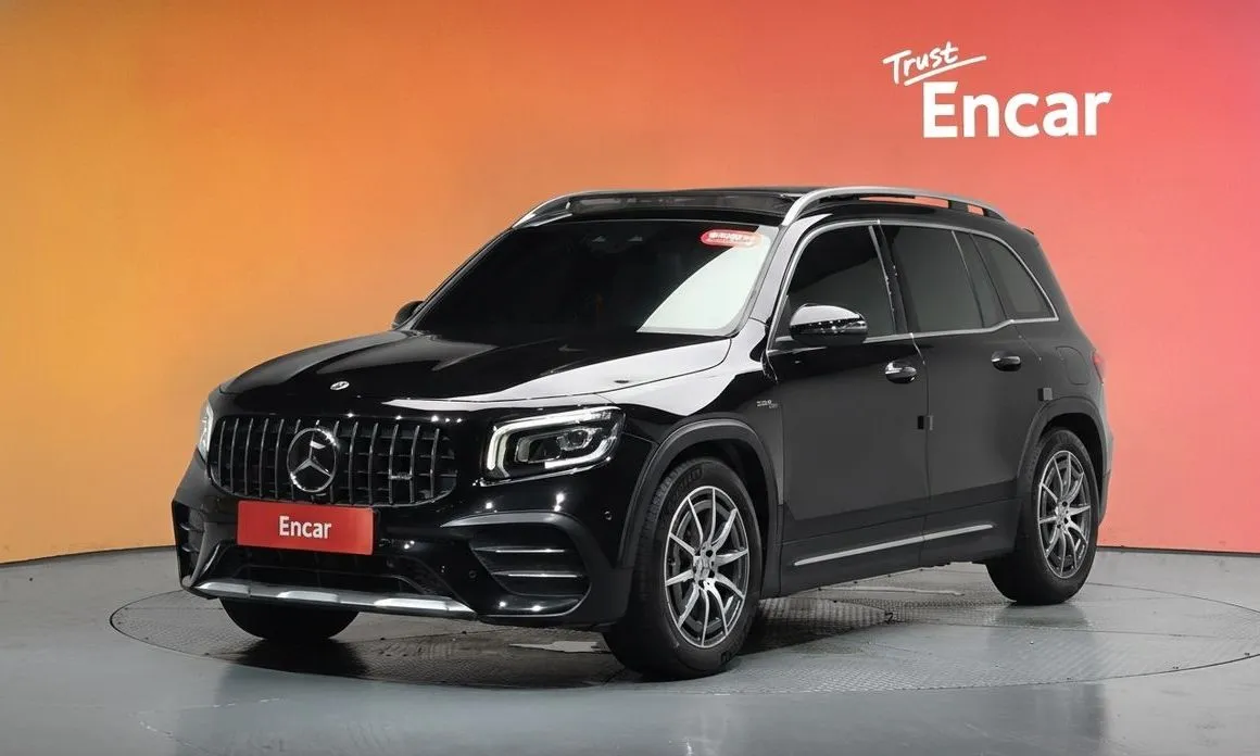 Mercedes-Benz GLB-Class — фото 1