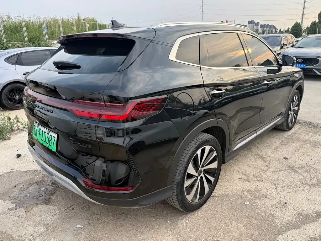 BYD PLUS New Energy — фото 5
