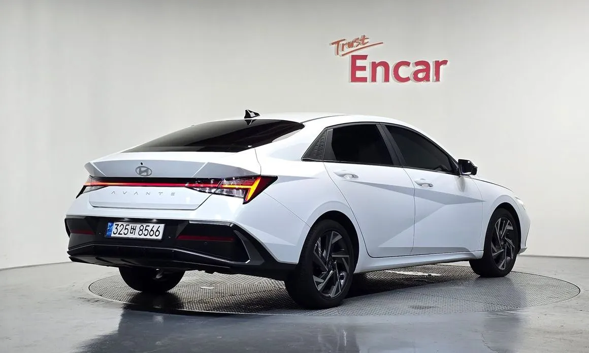 Hyundai AVANTE — фото 9