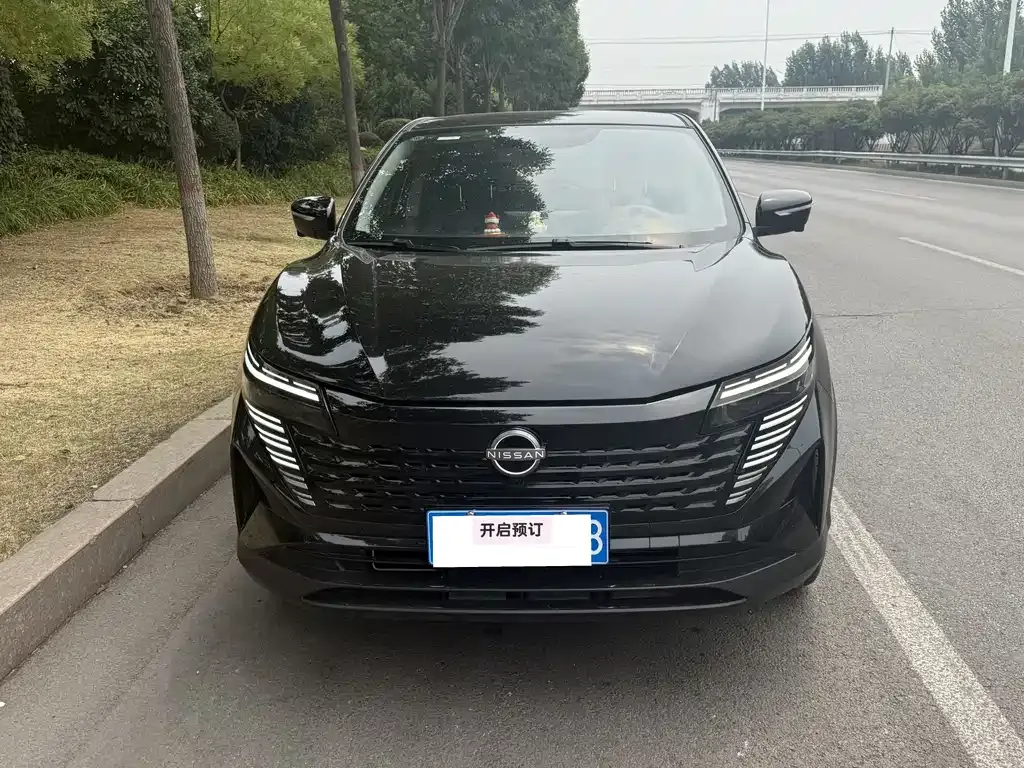 Nissan Qashqai — фото 1