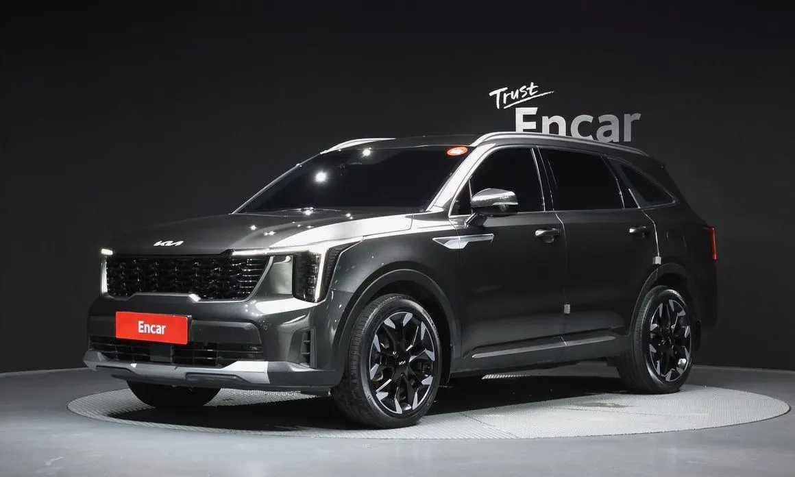 Kia Sorento — фото 1