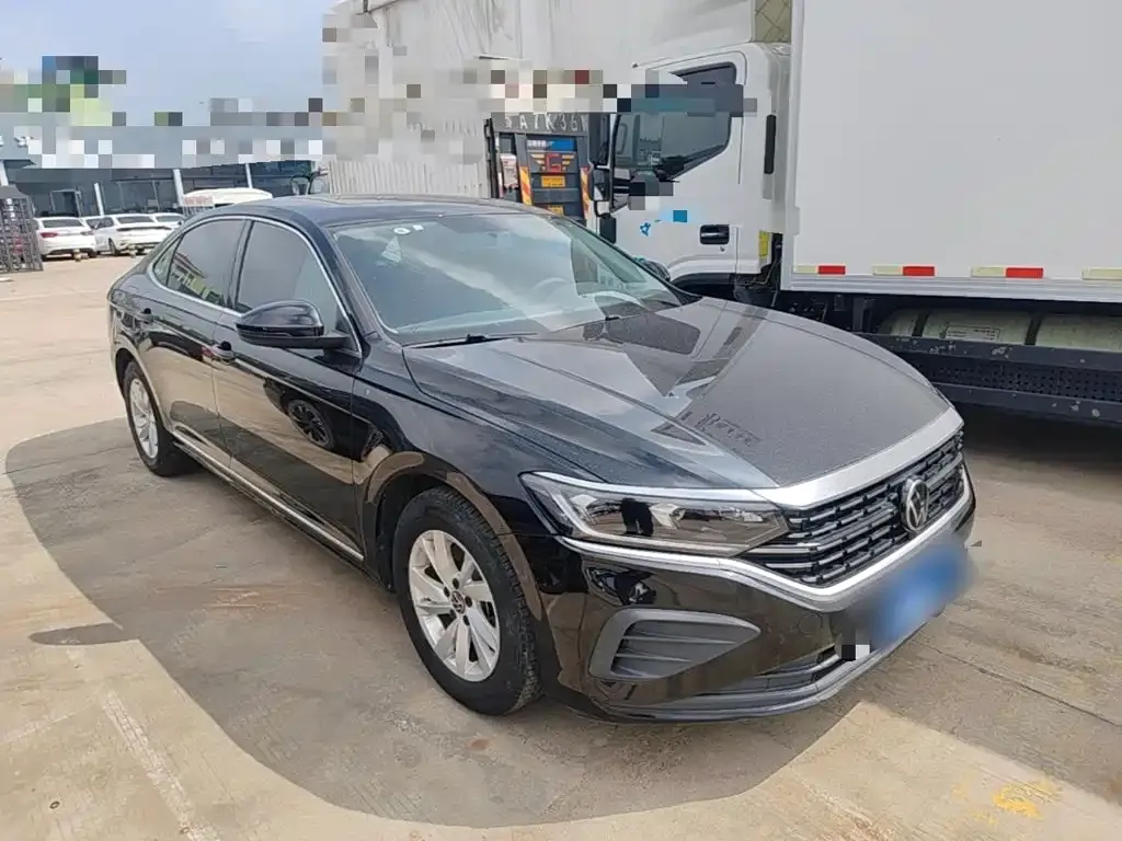 Volkswagen Passat — фото 6