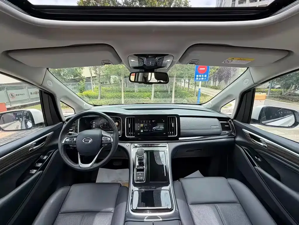 GAC Motor Trumpchi M8 — фото 8